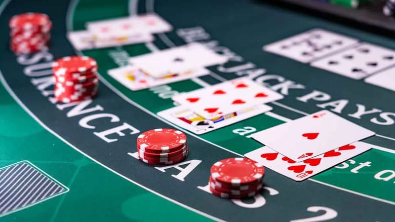 Cách chơi Blackjack - Như thế nào là Thắng/Thua?